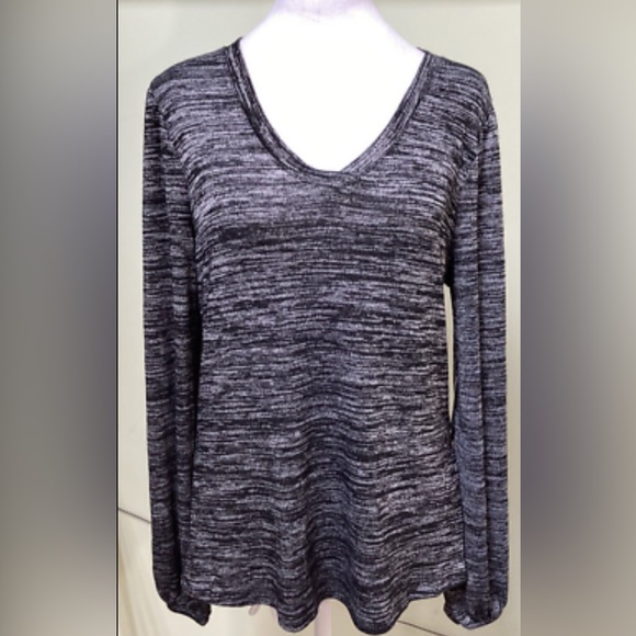 Tops - Premise Woman Crew Top